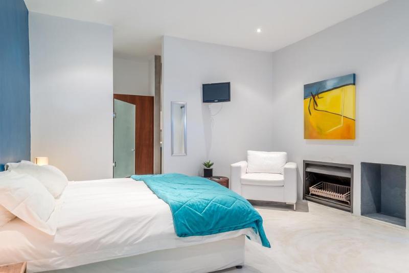 קייפטאון Colourful Manor Guesthouse מראה חיצוני תמונה